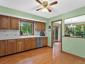 6 Stonegate Lane, Shelton CT 06484