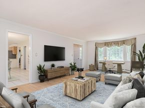 5 Woodland Way, Weston CT 06883