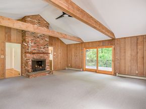 5 Woodland Way, Weston CT 06883