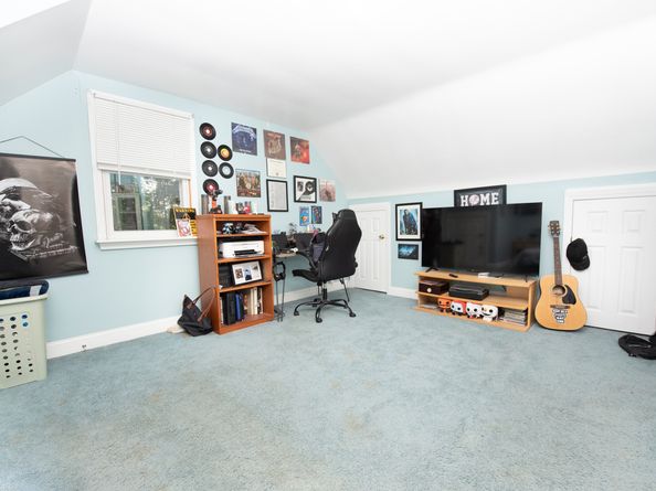 28 Old Shelton Road, Shelton CT 06484