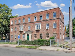 819 Connecticut Avenue 6, Bridgeport CT 06607