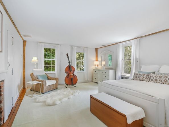 216 Hillspoint Road, Westport CT 06880
