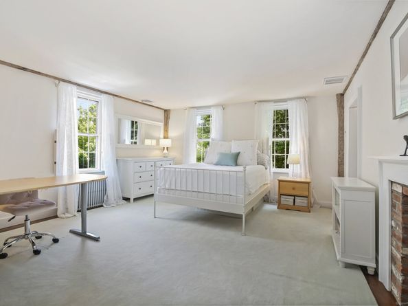216 Hillspoint Road, Westport CT 06880