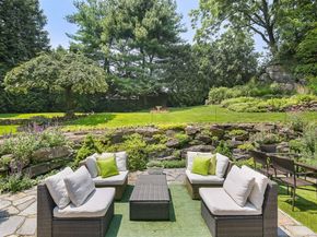 216 Hillspoint Road, Westport CT 06880
