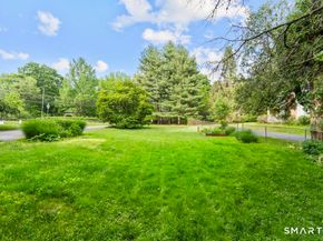 101 Sport Hill Road, Easton CT 06612