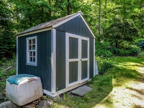 3 Ledgewood Drive, Sherman CT 06784