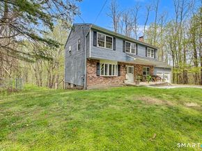 6 Jacklin Road, Bethel CT 06801