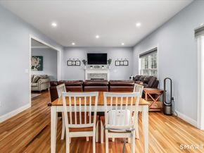 12 Cree Trail, Shelton CT 06484