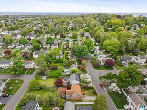 79 Fairfield Place, Fairfield CT 06824