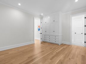 72 Old Kings Highway S, Darien CT 06820