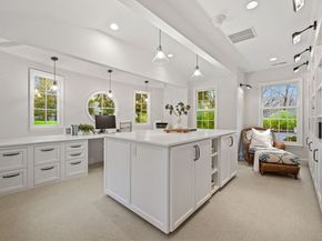 276 Greenley Road, New Canaan CT 06840