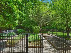 276 Greenley Road, New Canaan CT 06840