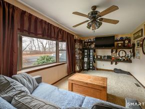 559 Oak Bluff Avenue, Stratford CT 06615