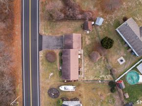 559 Oak Bluff Avenue, Stratford CT 06615