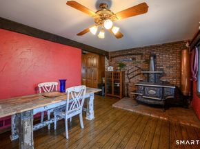 559 Oak Bluff Avenue, Stratford CT 06615