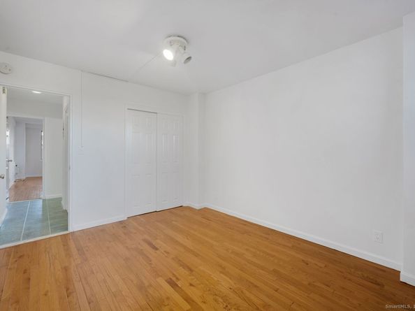 71 Strawberry Hill Avenue APT 118, Stamford CT 06902