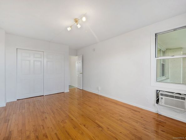 71 Strawberry Hill Avenue APT 118, Stamford CT 06902