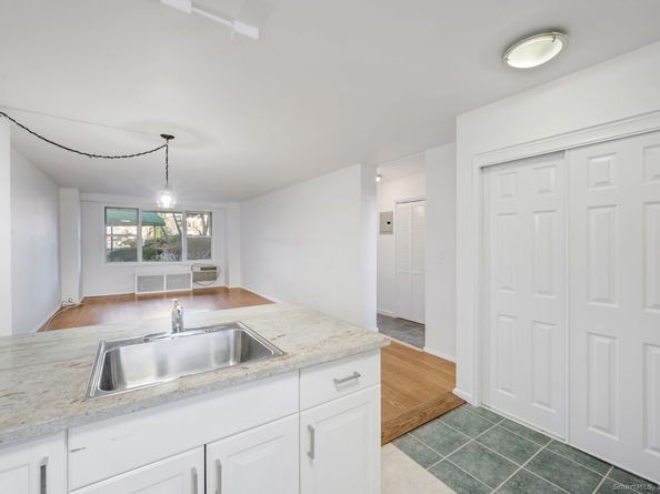 71 Strawberry Hill Avenue APT 118, Stamford CT 06902