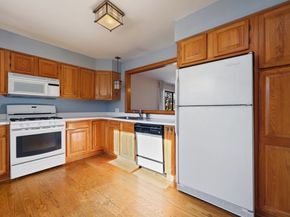 522 Iroquois Lane B, Stratford CT 06614