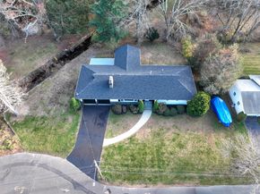 90 Lu Manor Drive, Fairfield CT 06825