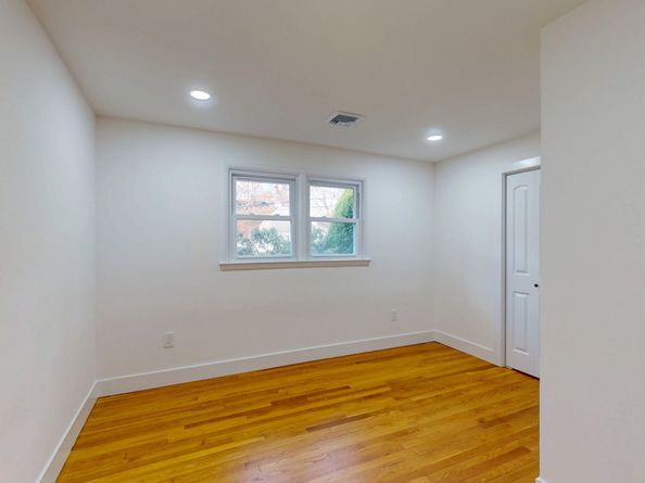 90 Lu Manor Drive, Fairfield CT 06825