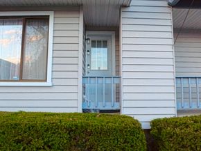 105 Tremont Avenue APT B, Bridgeport CT 06606