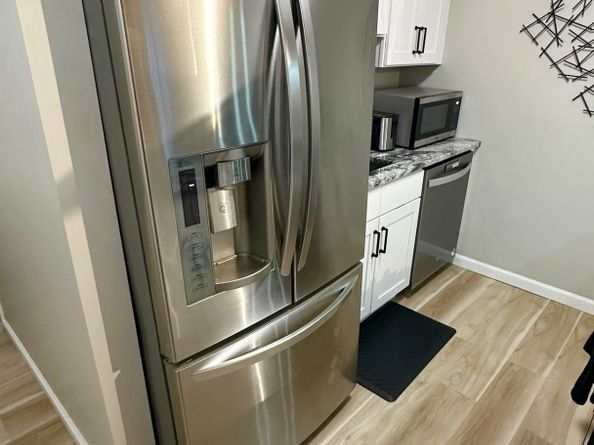 105 Tremont Avenue APT B, Bridgeport CT 06606