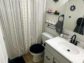 105 Tremont Avenue APT B, Bridgeport CT 06606