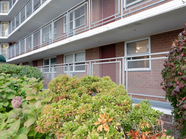 91 Strawberry Hill Avenue APT 129, Stamford CT 06902