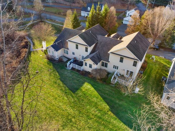 4 Bailey Boulevard 4, Bethel CT 06801