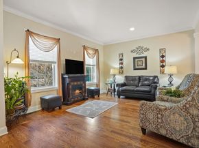 4 Bailey Boulevard 4, Bethel CT 06801