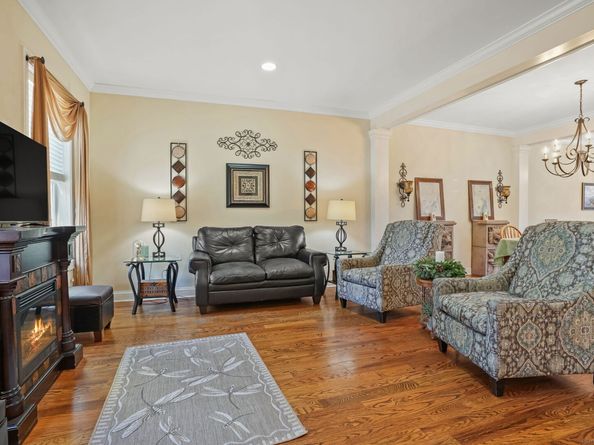 4 Bailey Boulevard 4, Bethel CT 06801