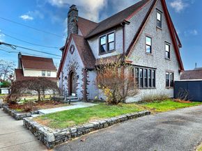 715 Wilcoxson Avenue, Stratford CT 06614