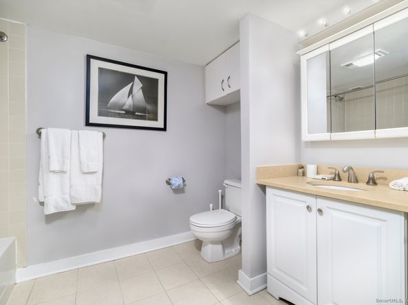 127 Greyrock Place 1503, Stamford CT 06901