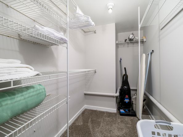 127 Greyrock Place 1503, Stamford CT 06901