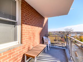 91 Strawberry Hill Avenue APT 636, Stamford CT 06902