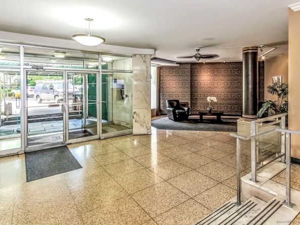 91 Strawberry Hill Avenue APT 636, Stamford CT 06902