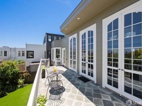 2240 Lyon Street, San Francisco CA 94115