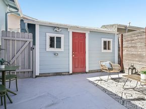 5615 Market Street, Emeryville CA 94608