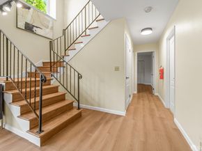 8040 Hansom Drive, Oakland CA 94605