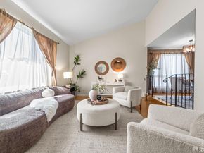 8040 Hansom Drive, Oakland CA 94605