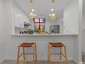 117 California Avenue D203, Palo Alto CA 94306