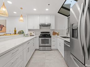117 California Avenue D203, Palo Alto CA 94306