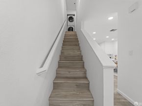 117 California Avenue D203, Palo Alto CA 94306