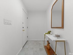 117 California Avenue D203, Palo Alto CA 94306