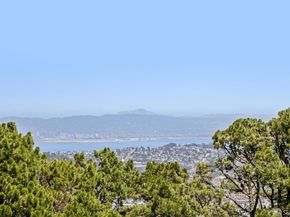 5150 Diamond Heights Boulevard B304, San Francisco CA 94131