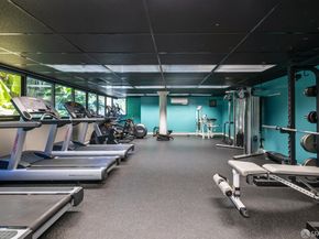 5 Embarcadero W Street 120, Oakland CA 94607