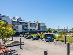 5 Embarcadero W Street 120, Oakland CA 94607