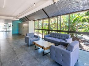 5 Embarcadero W Street 120, Oakland CA 94607