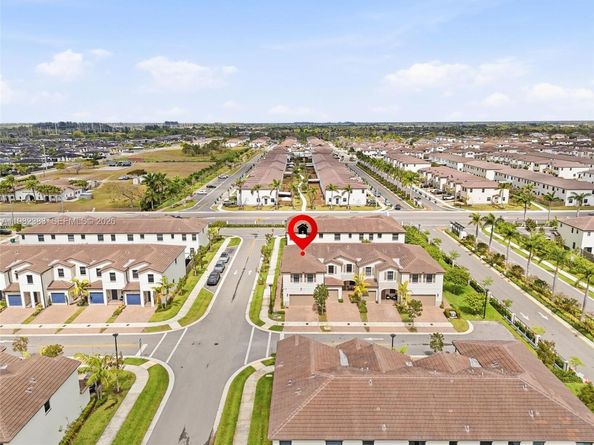 13091 SW 232nd Ln, Miami FL 33170